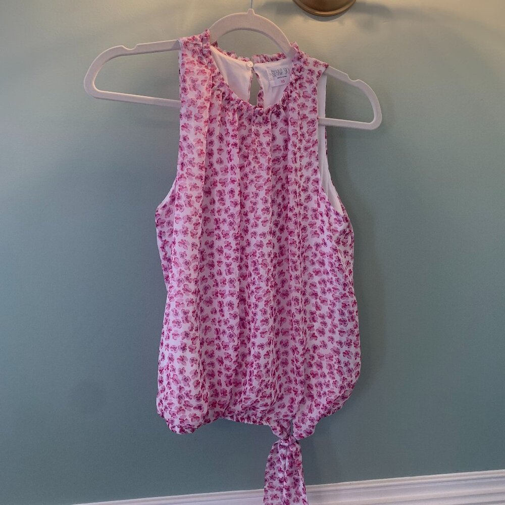 Sienna Sky Cute Floral Top with side tie size XS